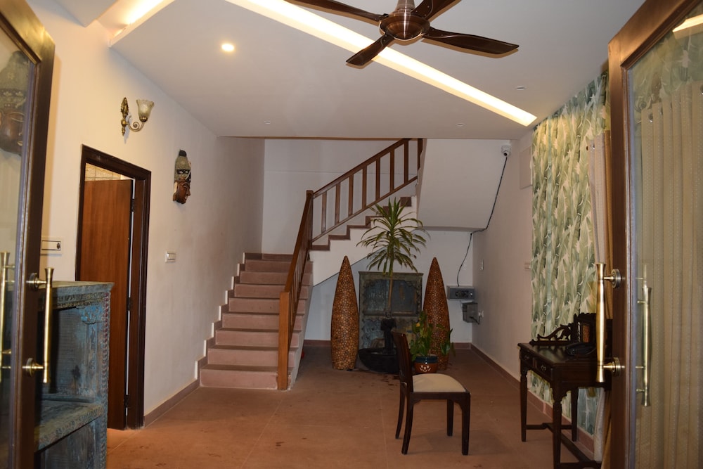 Brown Town Resort & Spa