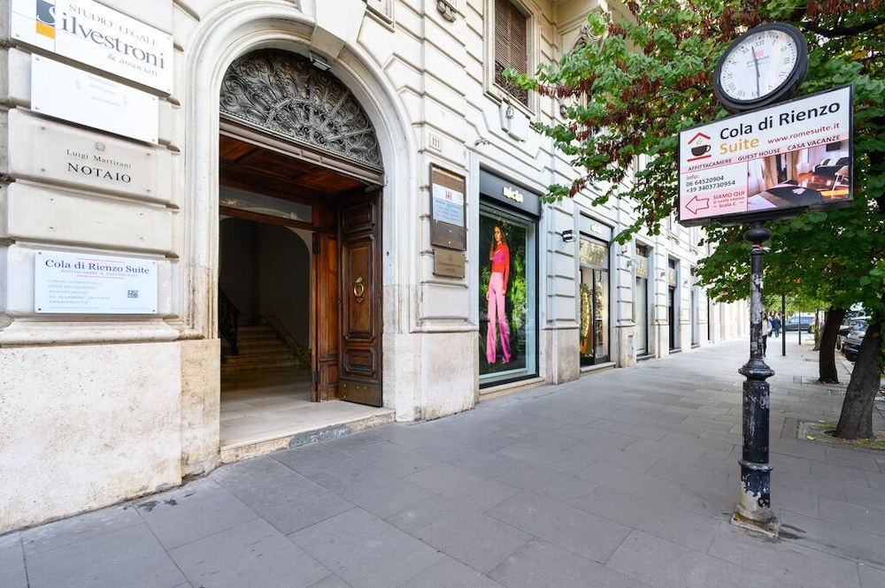 COLA di Rienzo suite