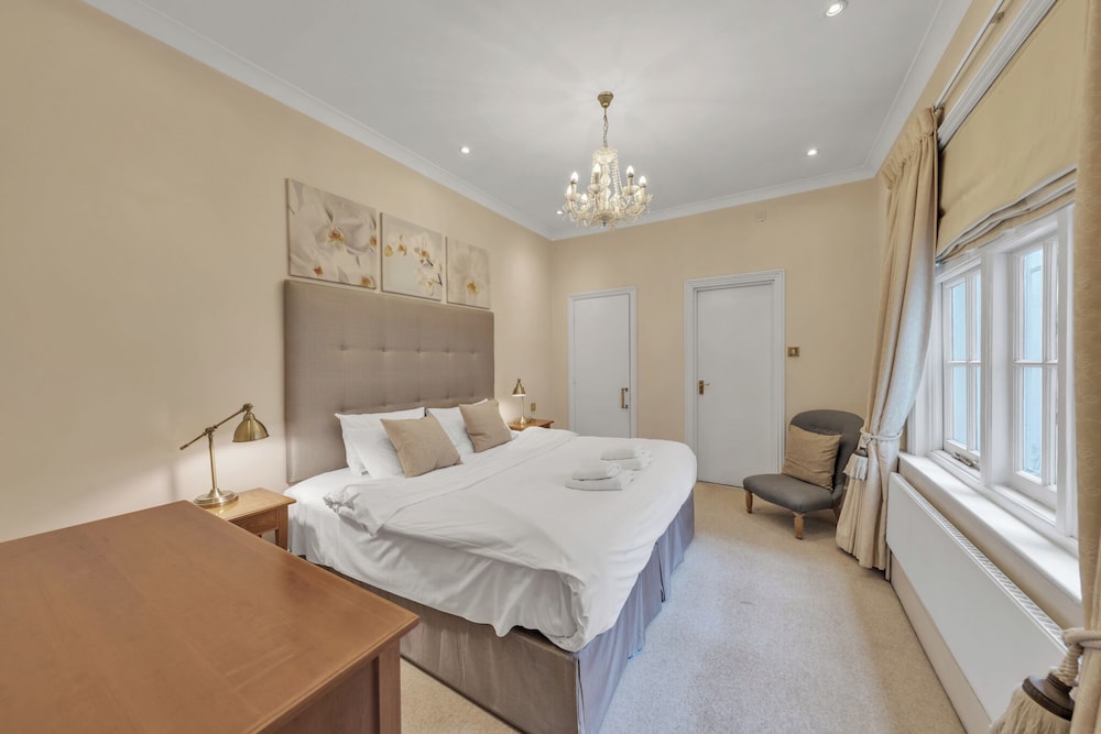 The Hertford Boutique