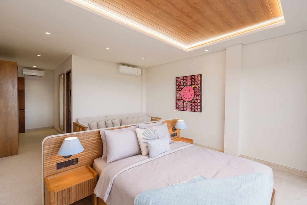The Bali Manor Collection