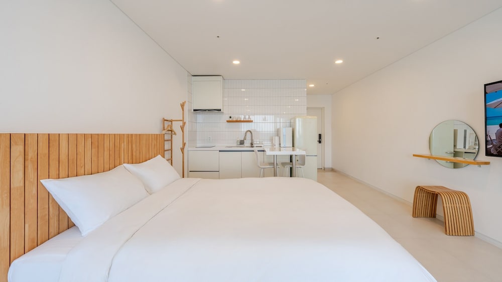 Donghae Badadam Ocean View Spa Pool Vill
