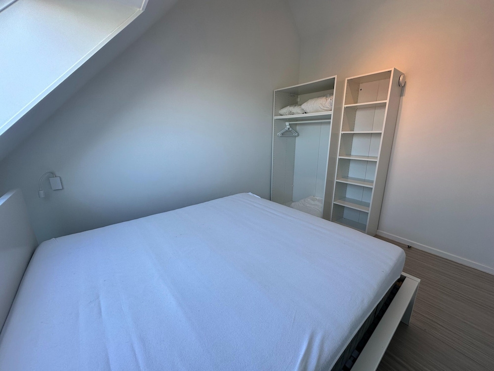 Holiday Home in Koksijde Near Sandy Beaches