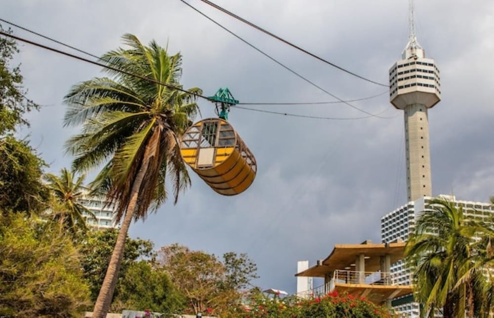 Private Swim Up Pool Apartment on Jomtien Beach Pattaya