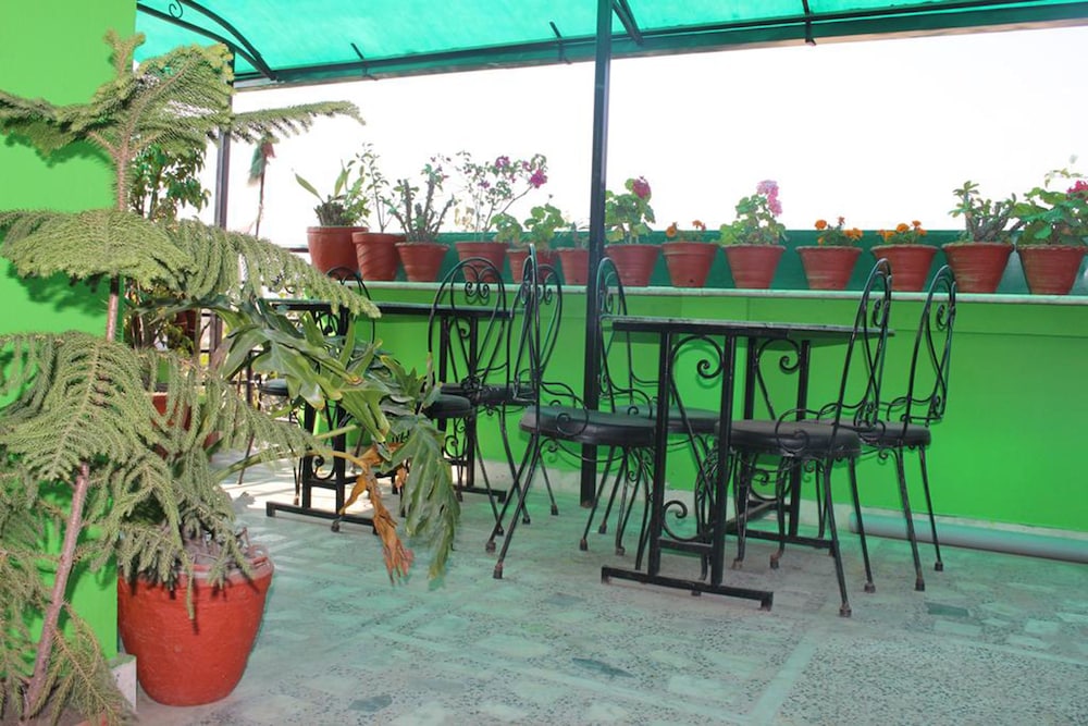 Simrika Homes Bed and Breakfast