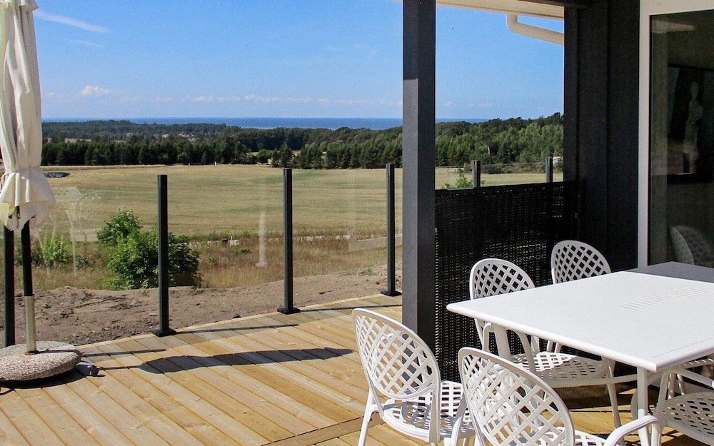 8 Person Holiday Home in Glesborg view 3