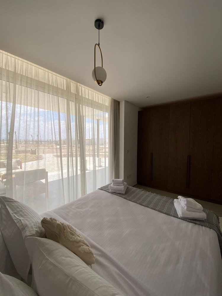 Stayr Somabay - Bay life home rentals