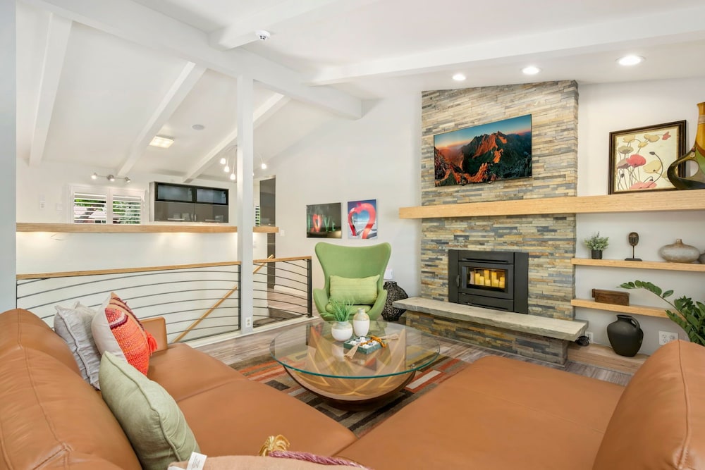 The Foundry Escape - Hot Tub, Bikes & Game Room