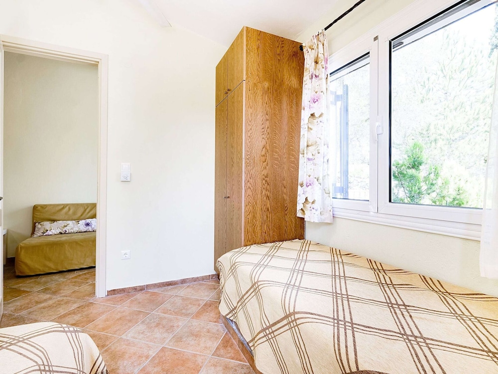 Spacious Apartment in Paleokastrites view 5