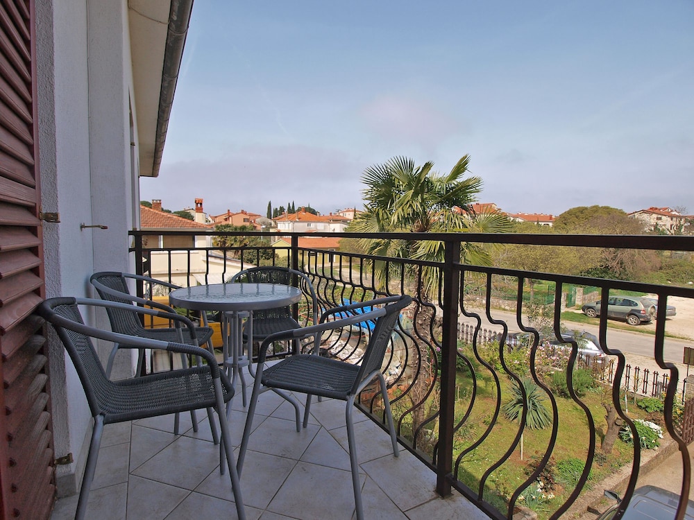 Apartment Ana 1068