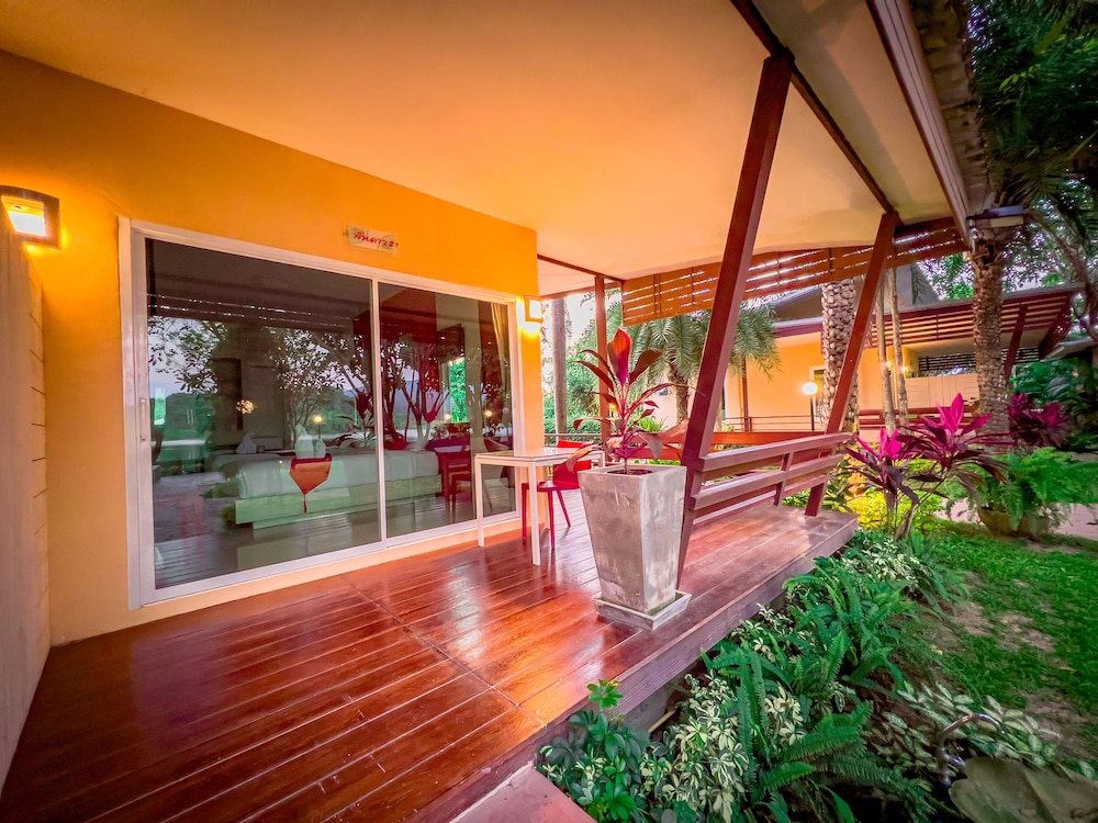 Lemon Chalet Kaeng Krachan Resort