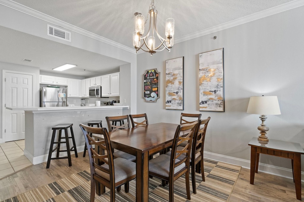 Palacio 705