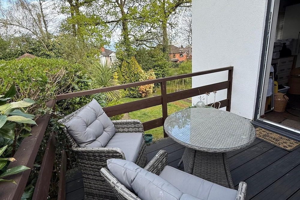 3 Bed-sleeps 6-hot Tub-pet Friendly-parking