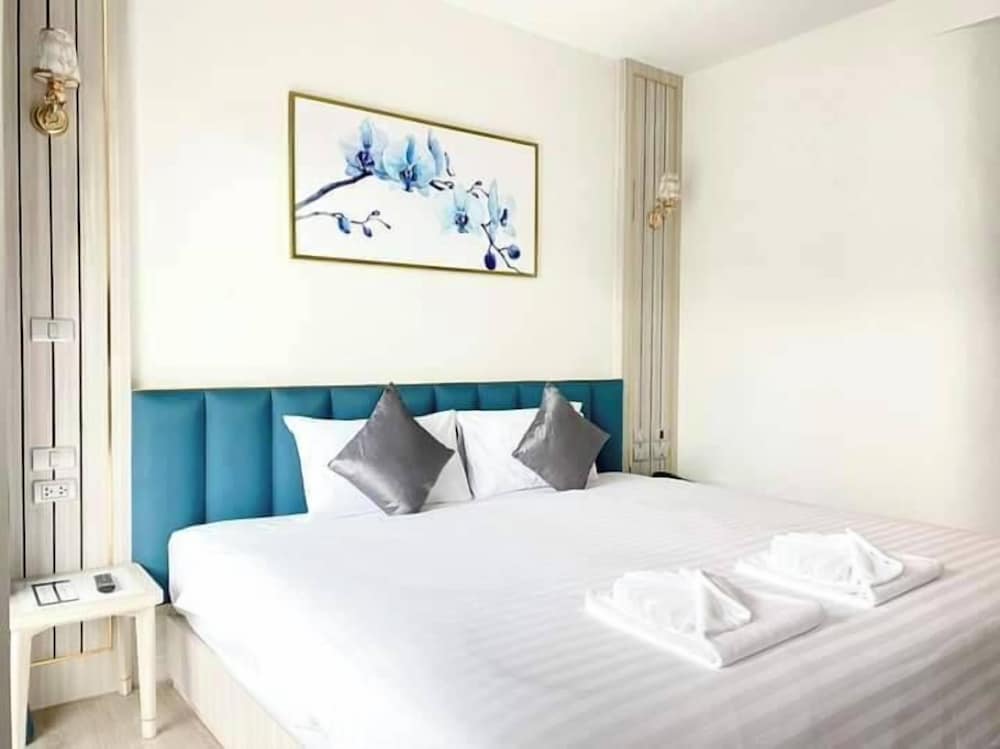 Kathu Vacations - Poolrada Boutique Hotel - Property Image 7