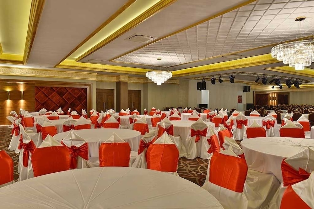 Side Crown Palace Ultra All Inclusive
