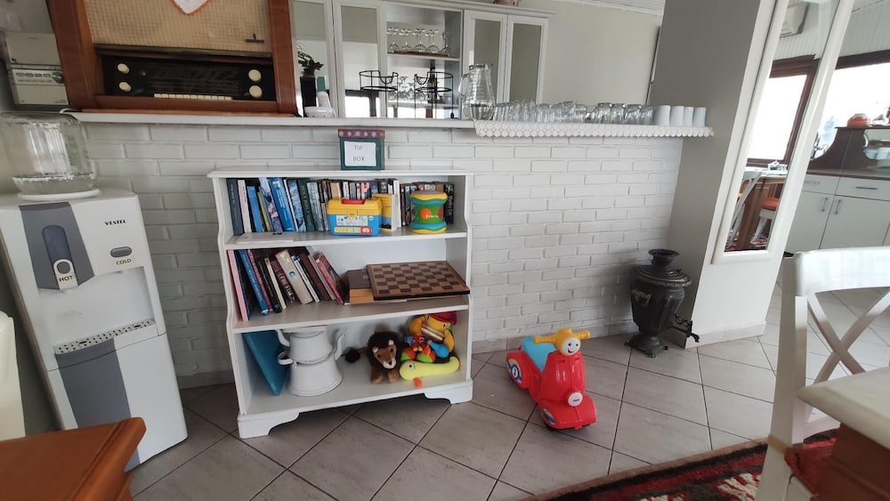 Hotel Turkoman becomes Turkoman Otel. - Image 27