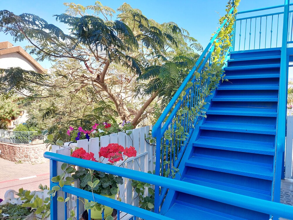 Dayos Unique Suites