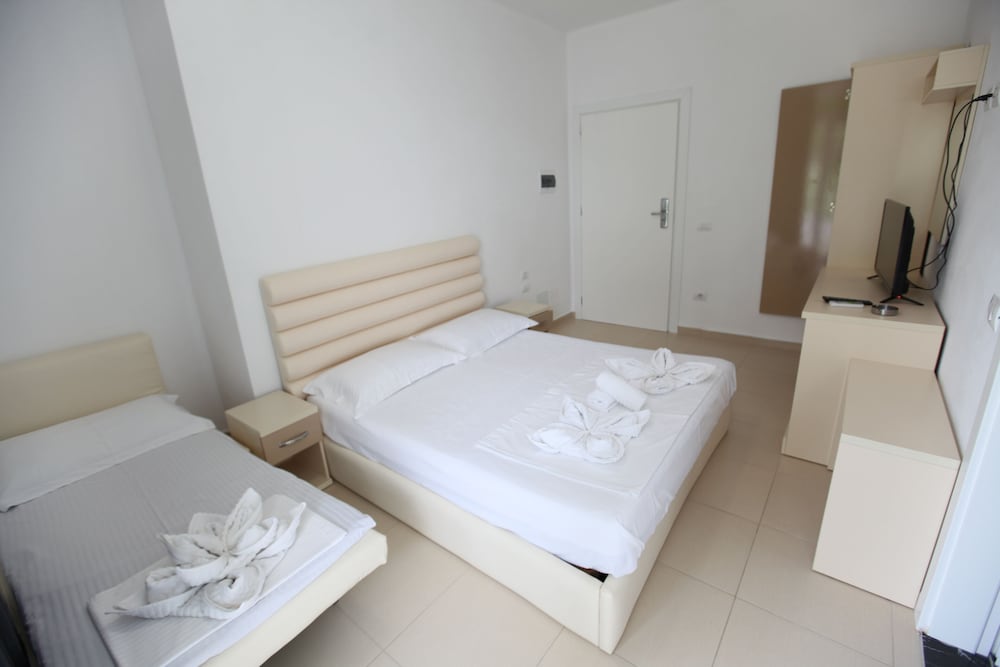 Zahos Hotel