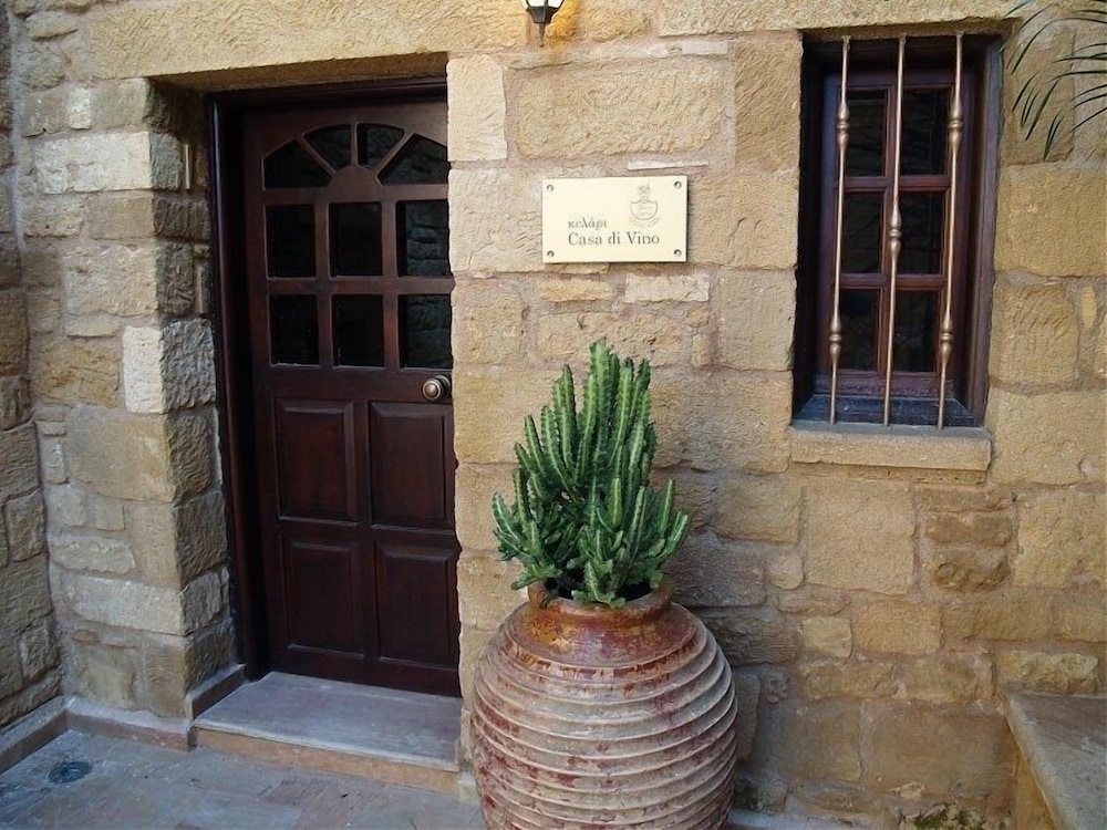 Photo 48