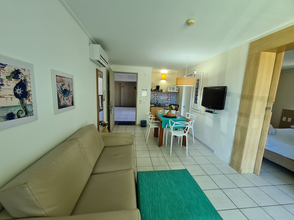 Beach Class Muro Alto BY AFT