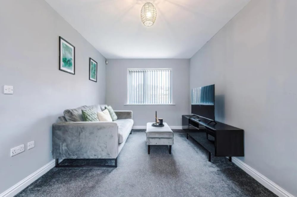 House 3 Bed Sleeps 6 -pets Ok -patio -free Parking
