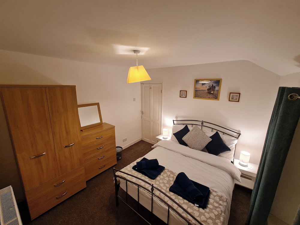 Stunning Sea View Blue Haven in Penmaenmawr