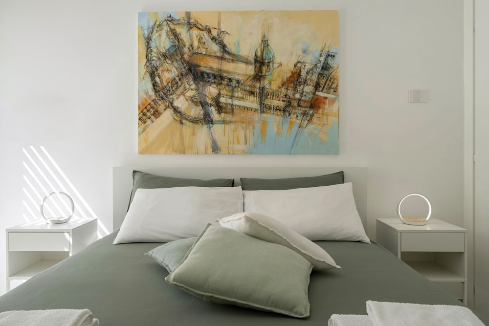 Addaura Marina Apartment by Wonderful Italy