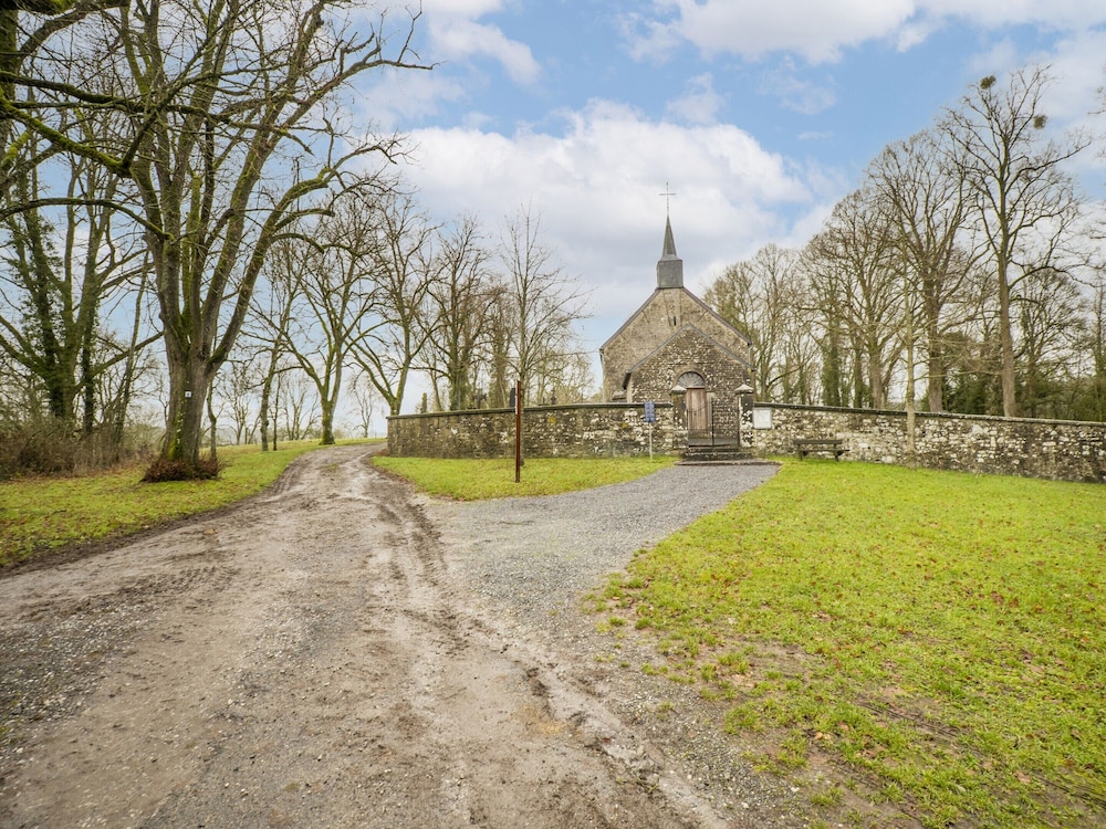 Holiday Home in Wallonie With Garden