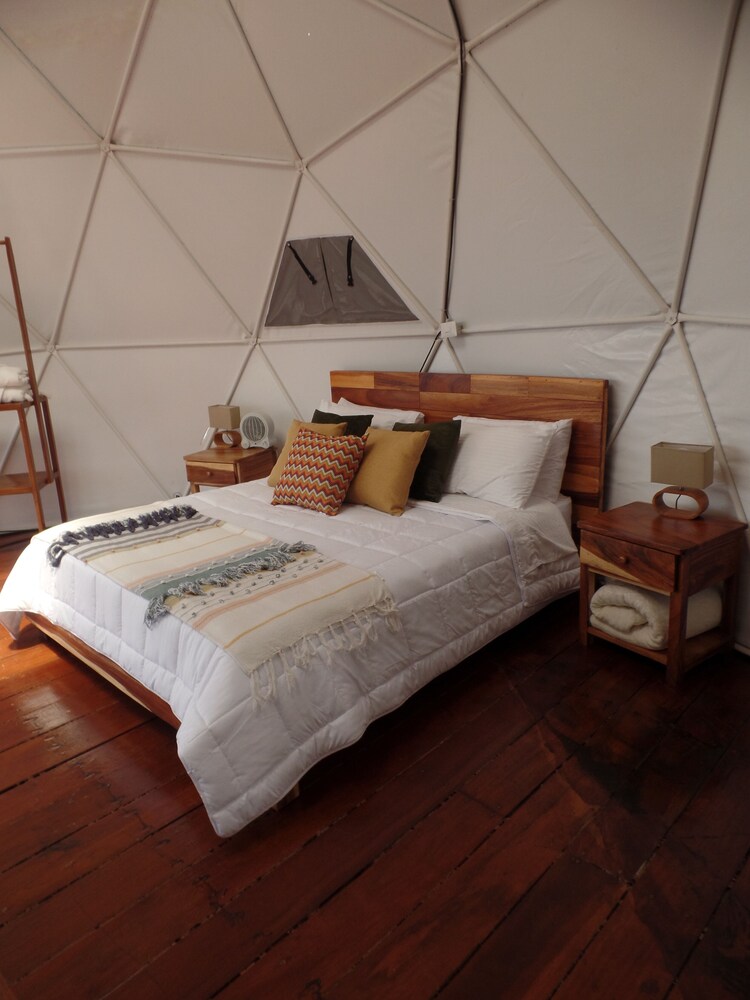 Glamping con Jacuzzi - El peñol Guatapé.
