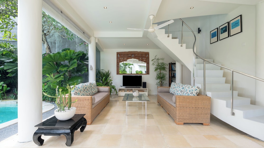 Villa Merta Sari 8 by Villa Finder