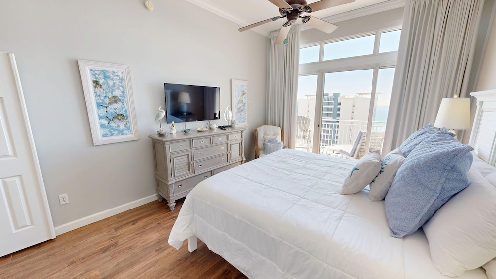 Sterling Shores Penthouse #2 3 Bedroom Condo