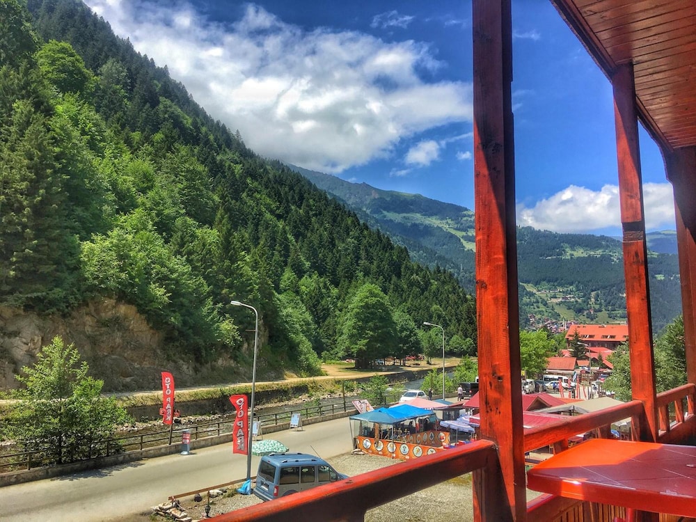 Uğur Motel