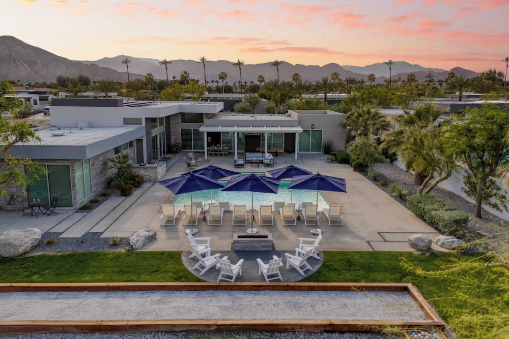2 Villas Pool+spa, Putting Green, Bocce Polo Villas Solstice by Avantstay