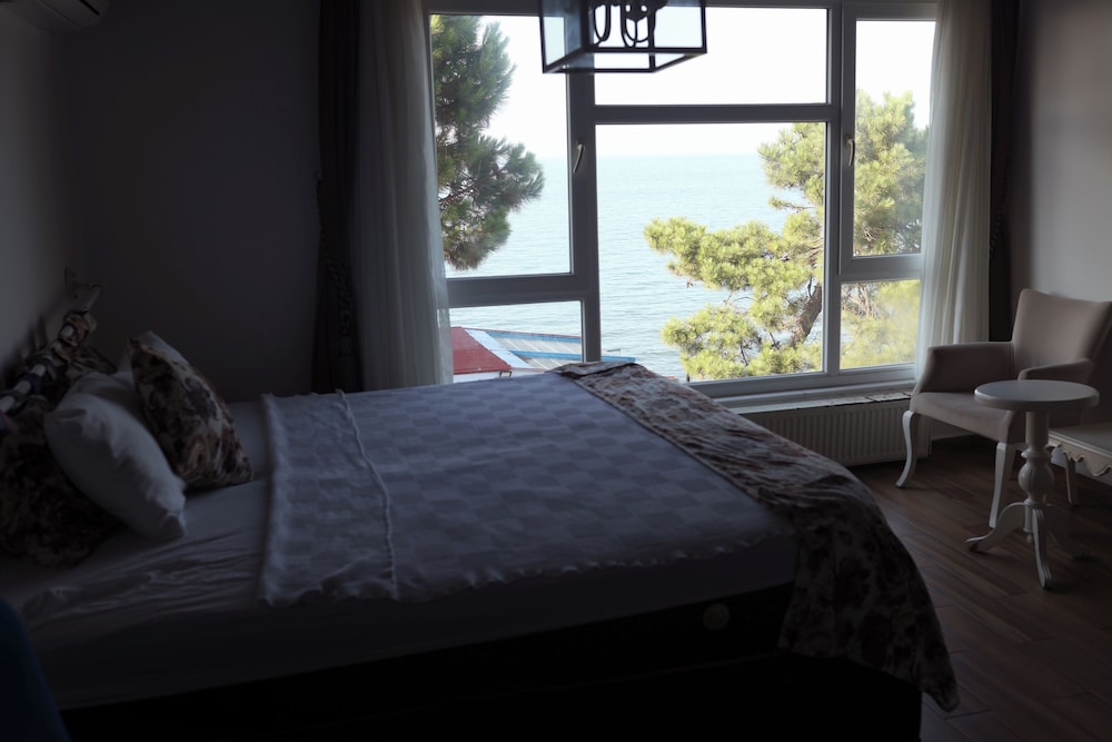 Sahil otel