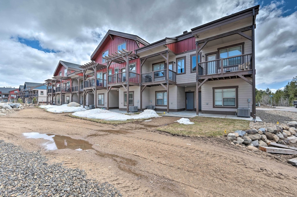 Hotel Charming Mccall Townhome: Hike, Fish, & Ski! - Image 1