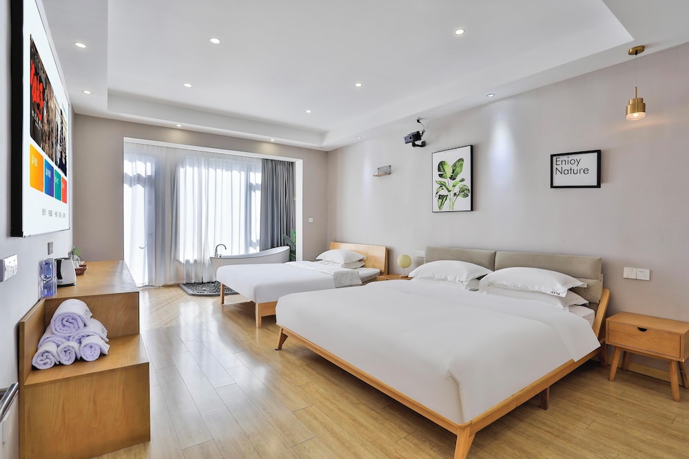 Yinshu Lunas Vila Courtyard Garden Resort Hotel (Shanghai International Tourism Resort Branch)