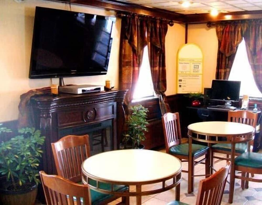 Detroit Vacations - A Victory Hotel - Southfield - Property Image 3