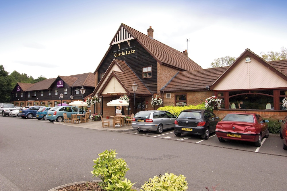 Premier Inn Maidstone - West Malling 5