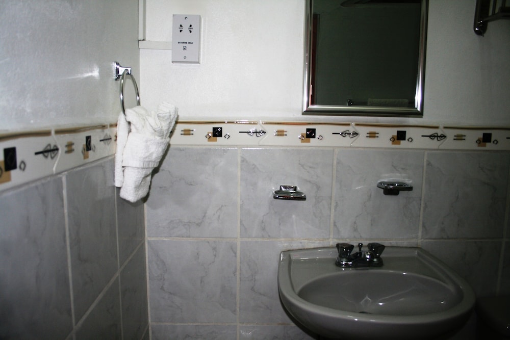 Fairview Guest House