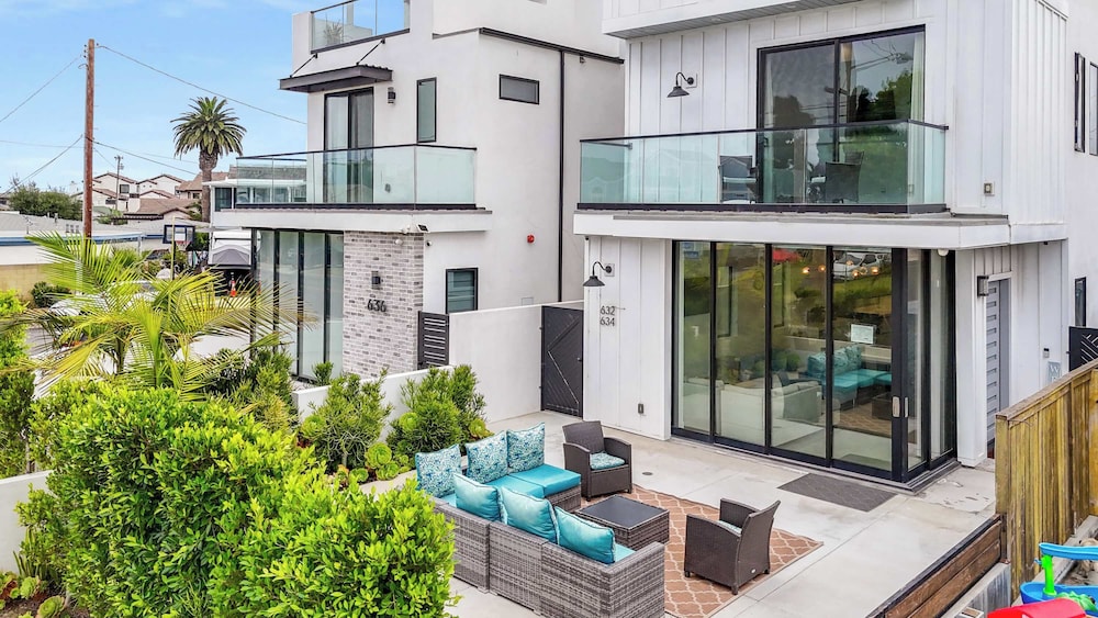 @ Marbella Lane - Luxi 4BR Haven w/ Skyscape Views