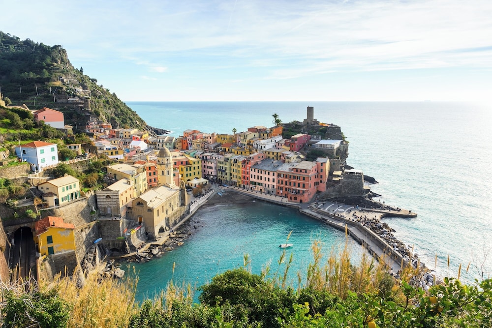 Vernazza Apartments