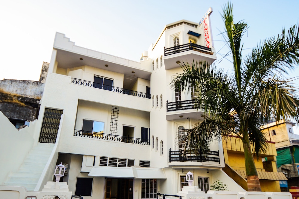 OYO 30000 Hotel Panghat view 4