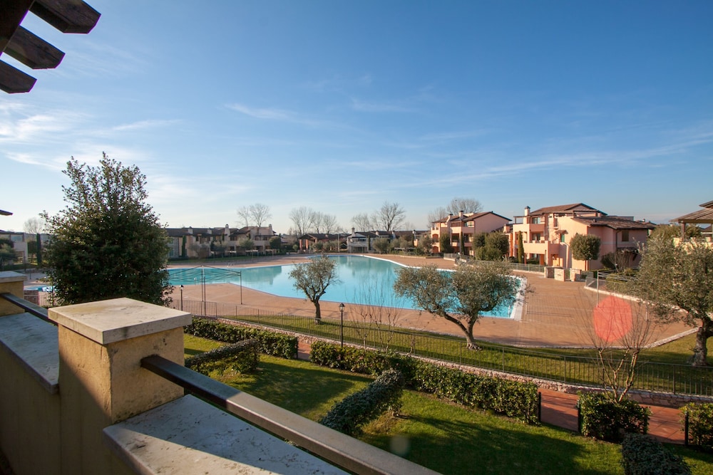 Lugana Village Resort & Sporting Club