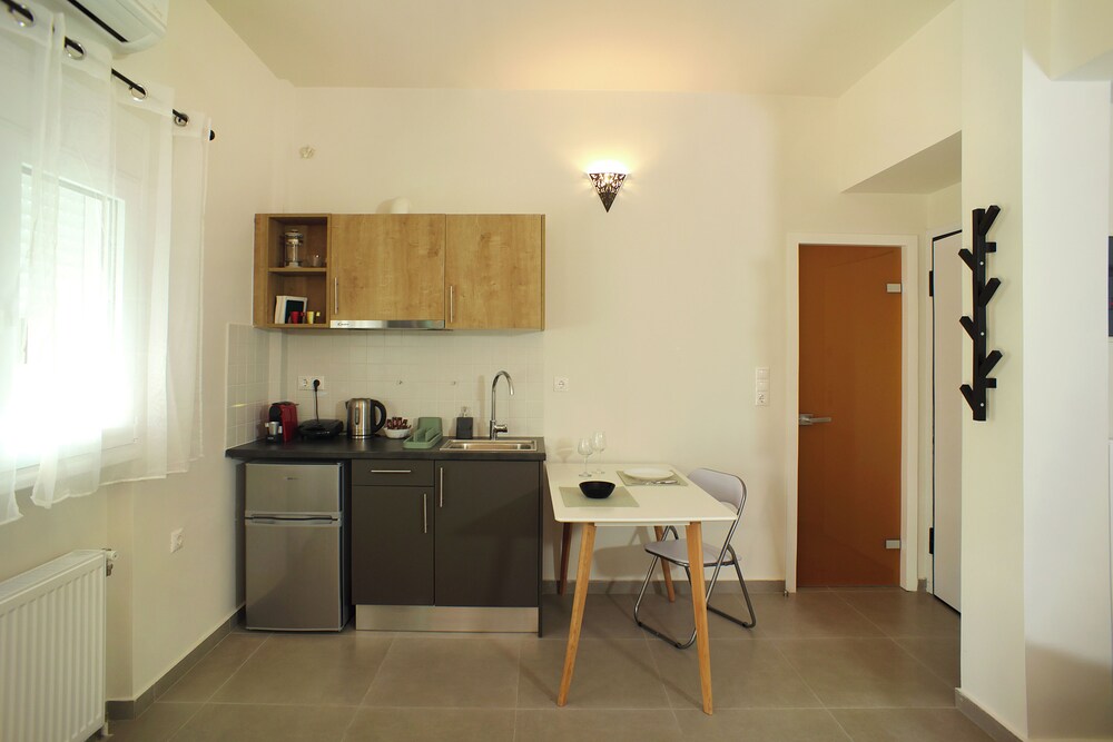 K9 Apartments