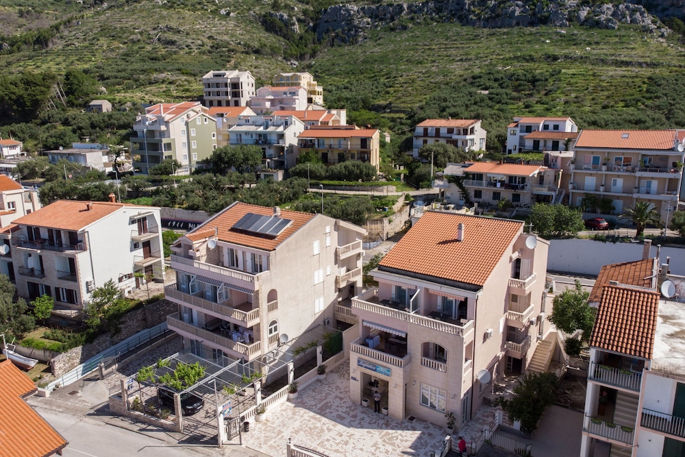 Apartments and Rooms Kapulica view 2