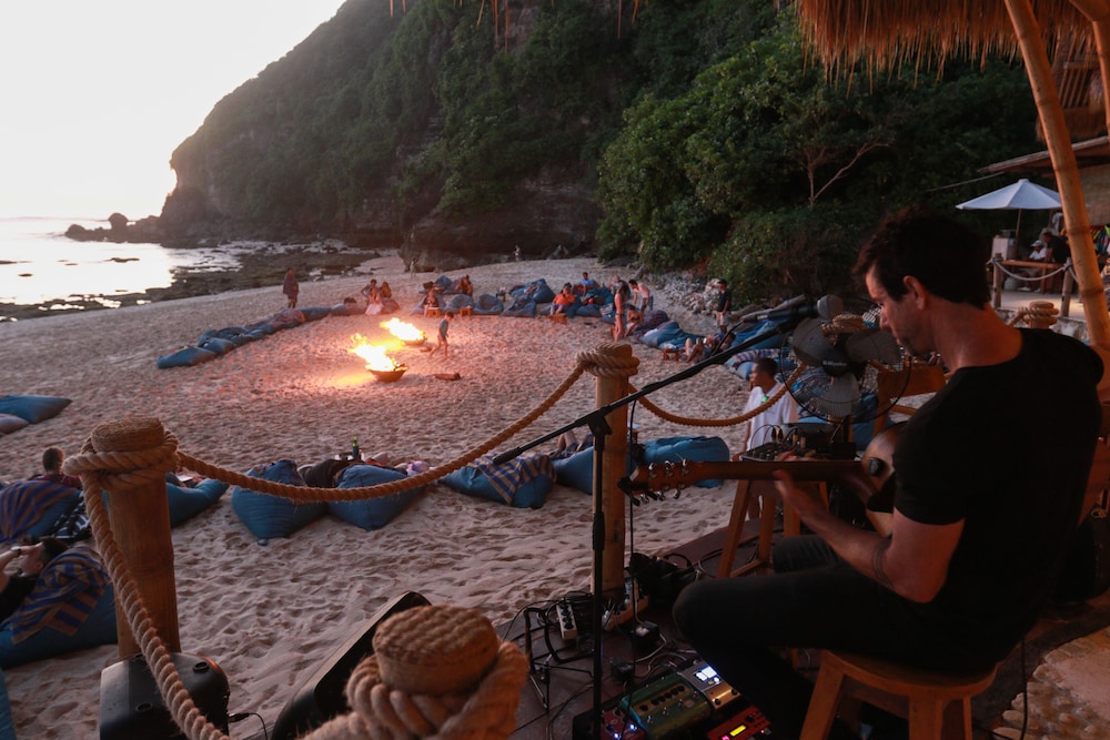 The Ungasan Clifftop Resort 95