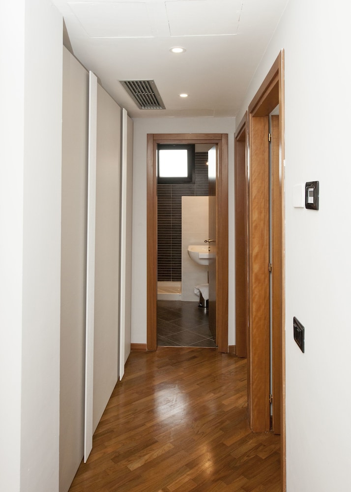 Suites Marilia Apartments
