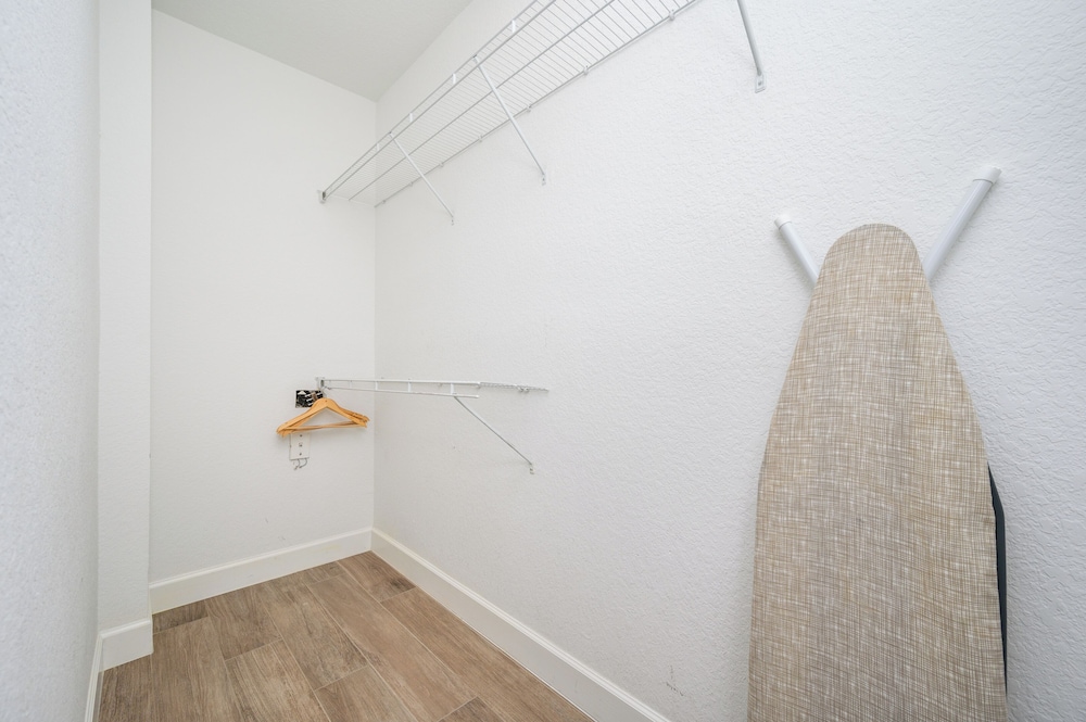 Epic Universe Beautiful Vacation Townhome - 4031