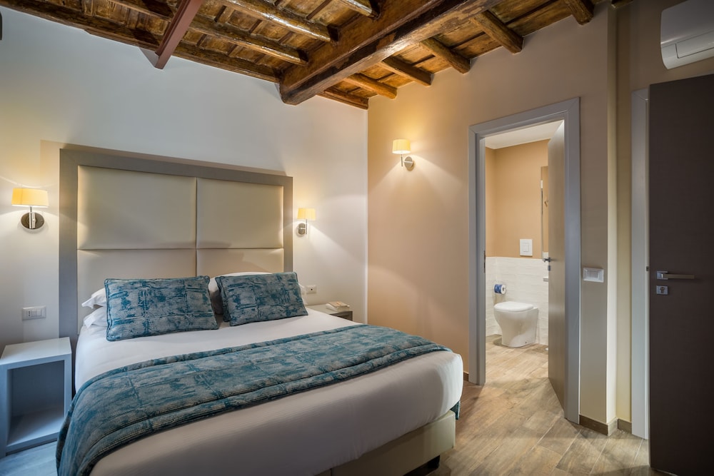 Reginella Suites