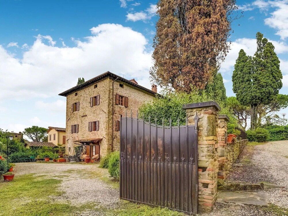 Rustic Comfort With Modern Touch view 3