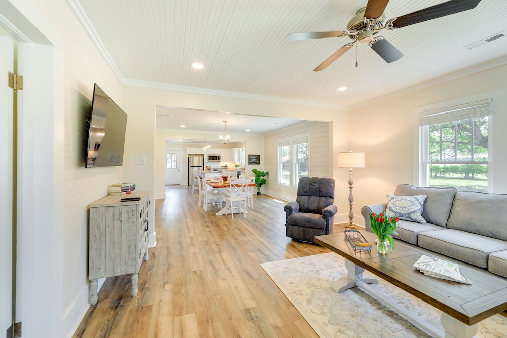 New Bern Vacation Rental on Farm w/ Fire Pit! view 4